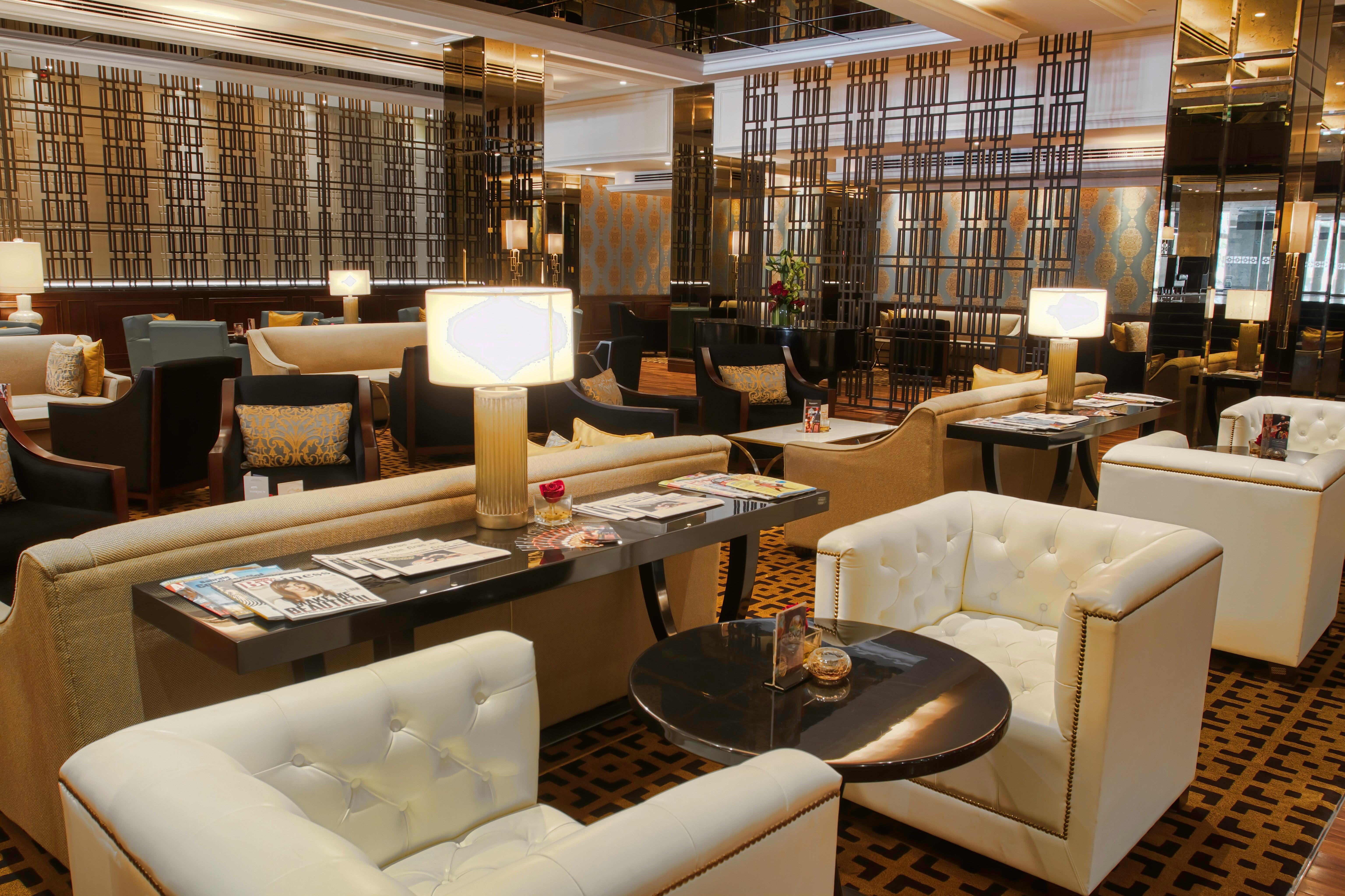 Intercontinental Bahrain, An Ihg Hotel Manama Eksteriør billede The lounge at the airport